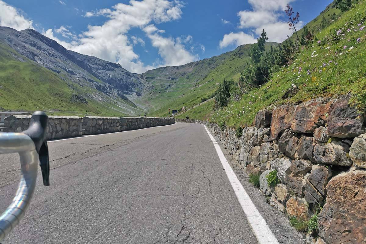 Stelvio Mit Dem Rennrad Auf Das Stilfser Joch Kehren H Henluft