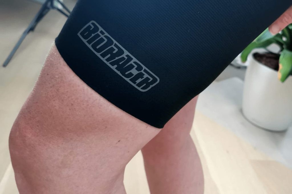 Bioracer Epic Shorts W Radhose für Frauen Beinabschluss