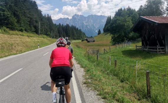Blick auf das Karwendel Gebirge - Rennrad Brevet